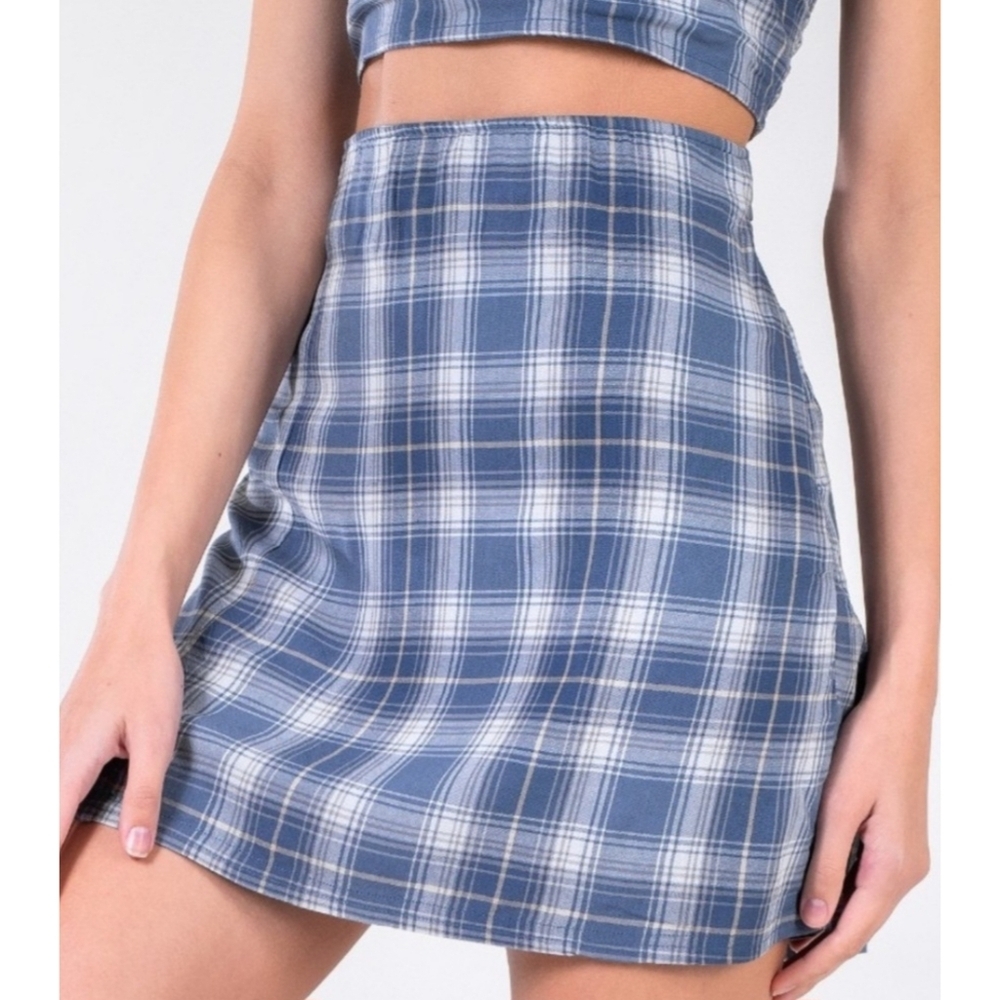 American Eagle Blue Plaid Fitted Mini Skirt